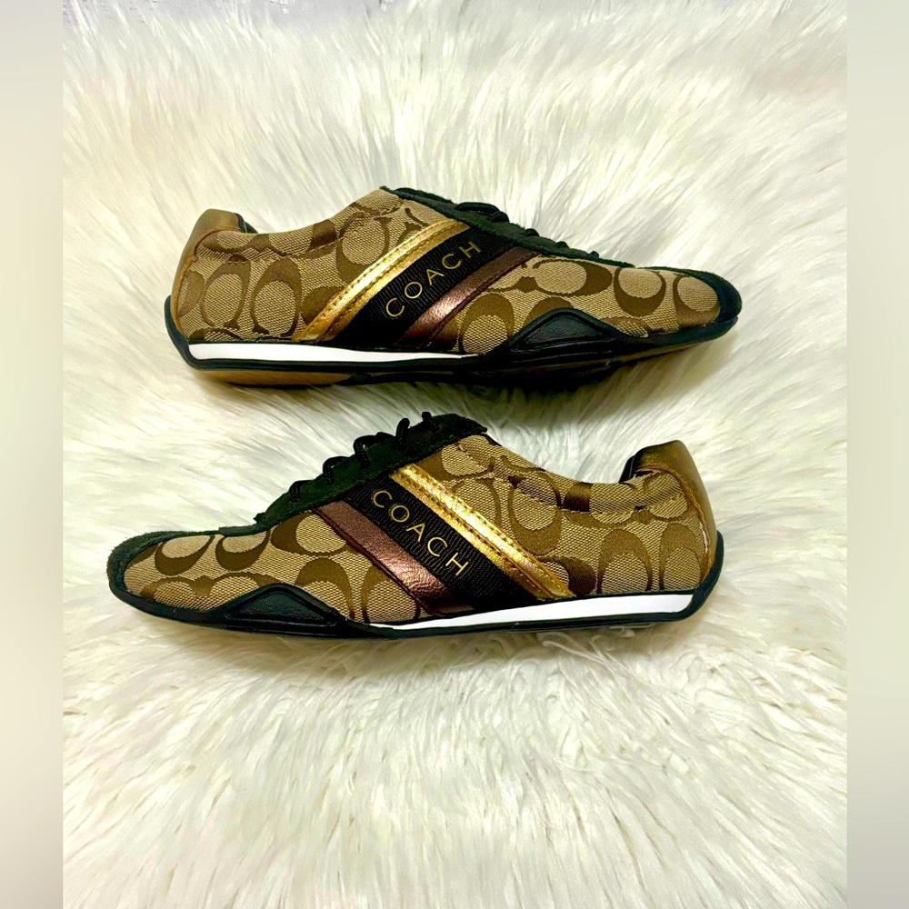 (SOLD)👟Women’s Fashion Sneakers👟